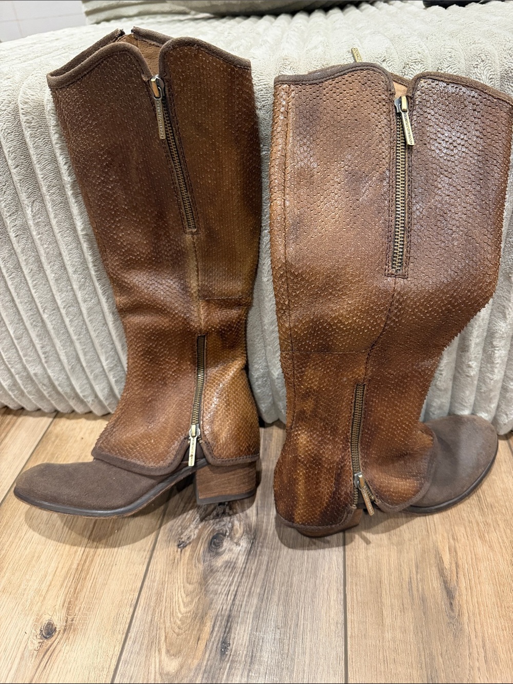 Donald J. Pliner Textured Brown Leather Knee Boots with Side Zips - Picture 3 of 12